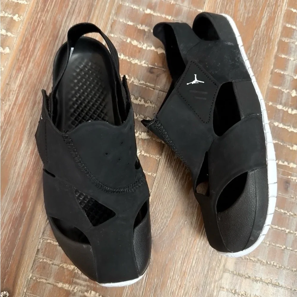 Jordan Flare Sandals boys size 3y